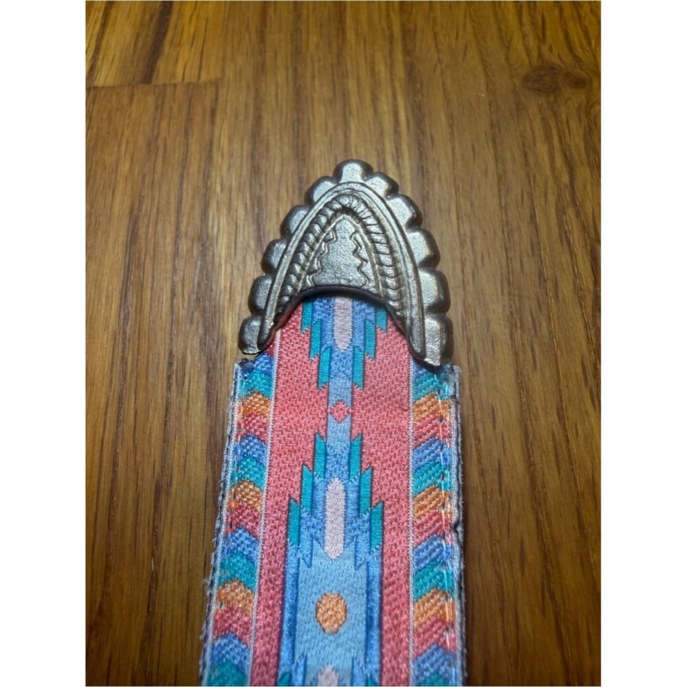 Vintage Nuovo Southwestern Pattern Belt with Silver Buckle (018) - Picture 2 of 11